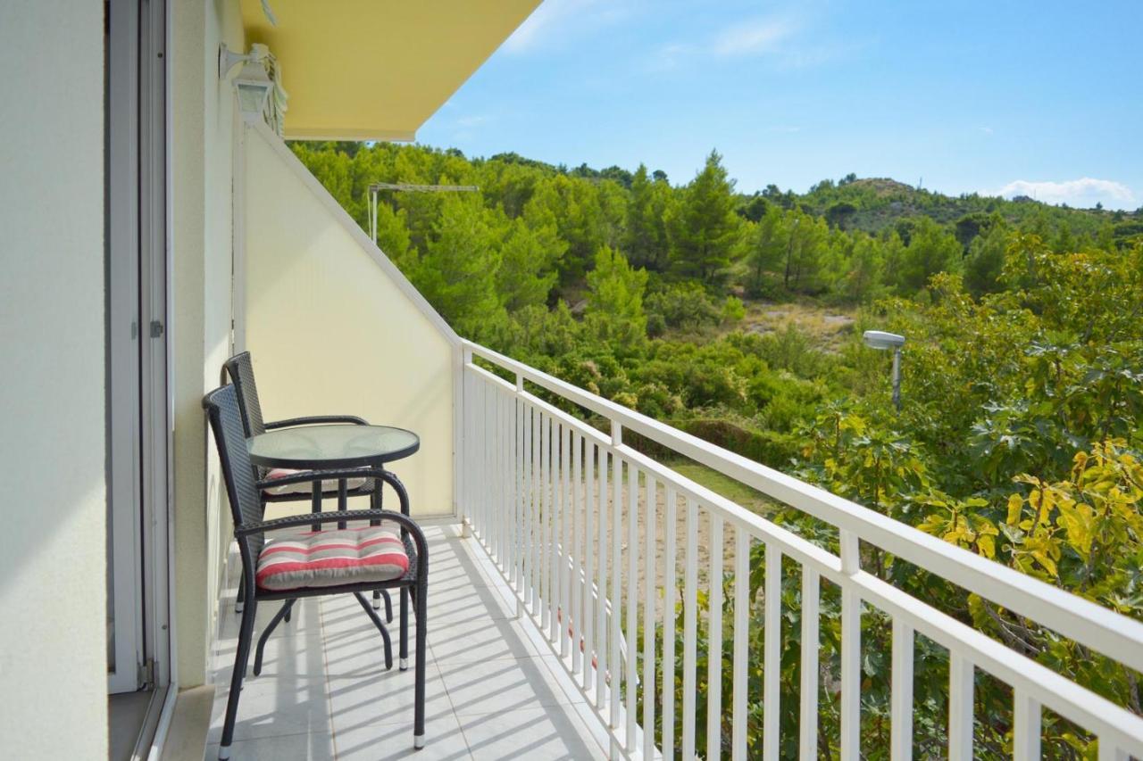 Villa Granic โพรไมนา ภายนอก รูปภาพ